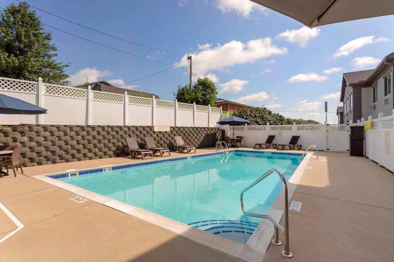 Best Western Lawrenceburg Inn Экстерьер фото