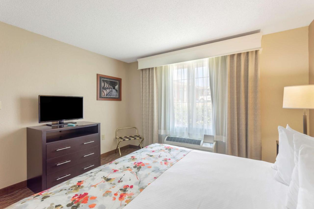 Best Western Lawrenceburg Inn Экстерьер фото