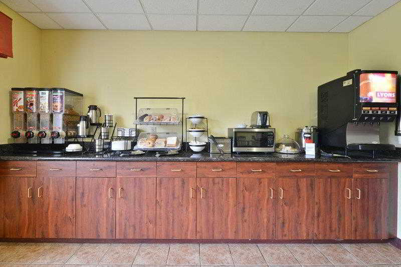 Best Western Lawrenceburg Inn Экстерьер фото