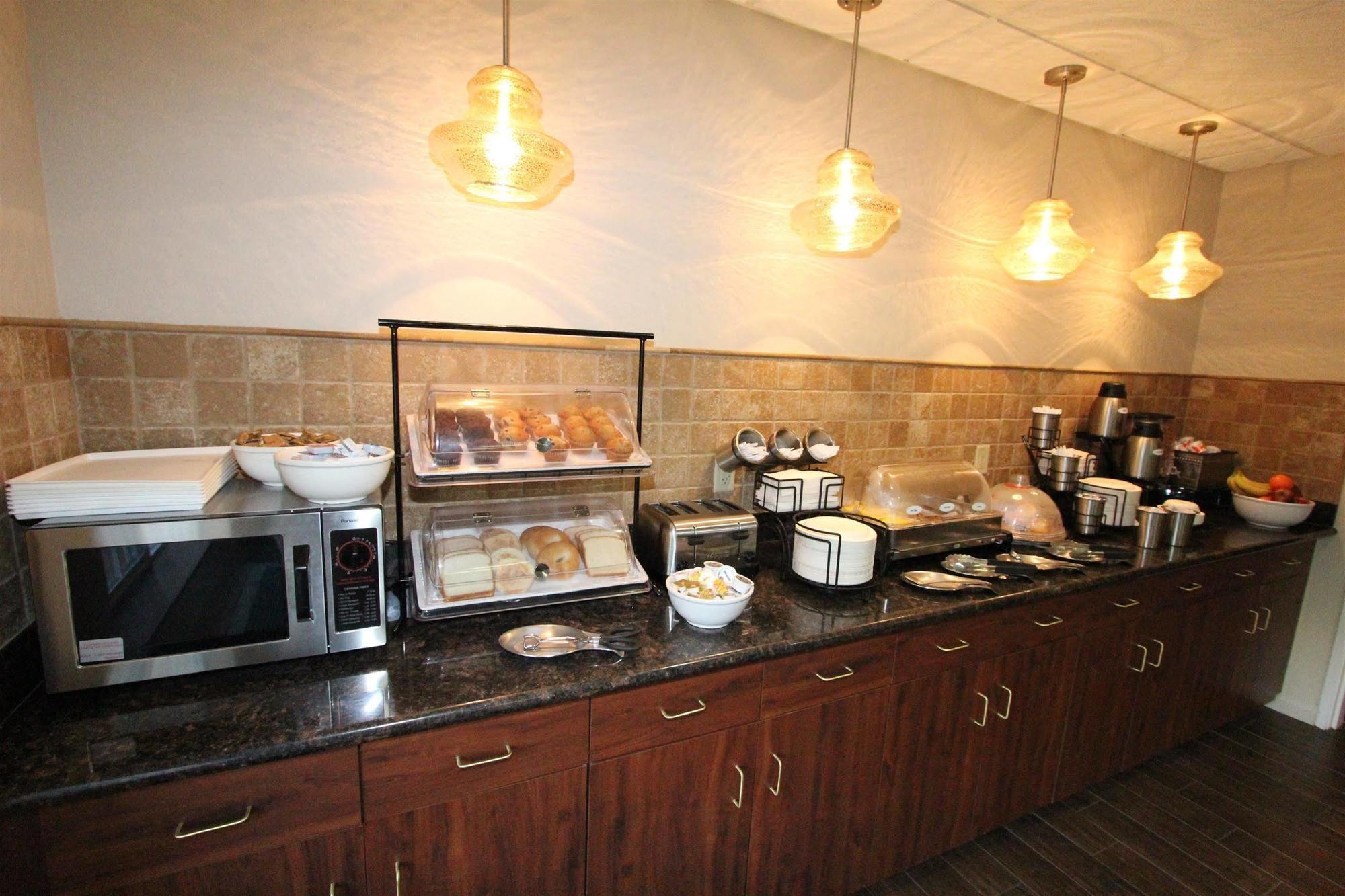 Best Western Lawrenceburg Inn Экстерьер фото